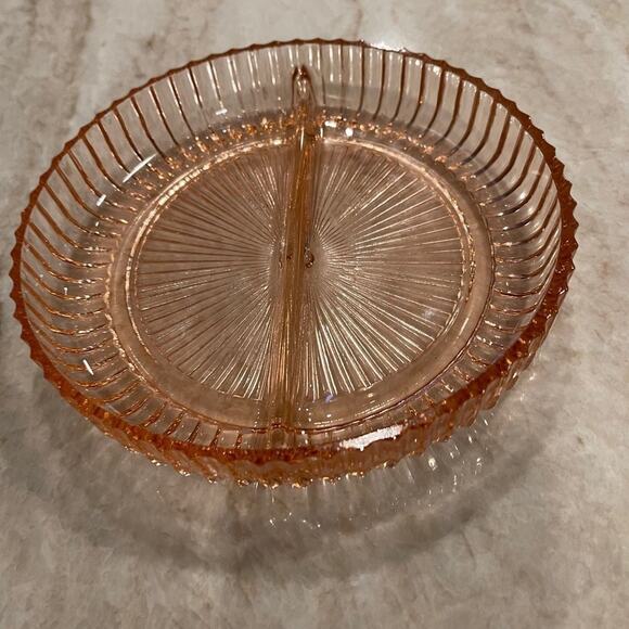 Anchor Hocking Queen Mary Pink divided relish tray - Picture 1 of 11